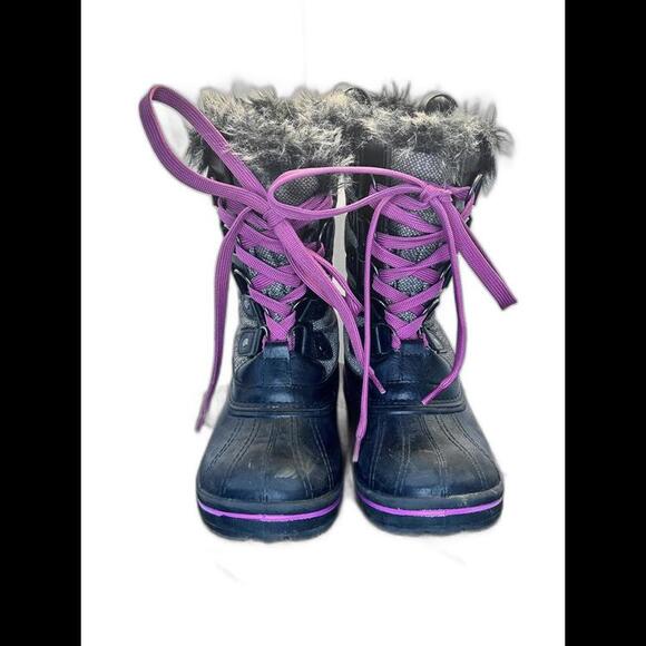 Other - Quest snow boots big girls size‎ 2